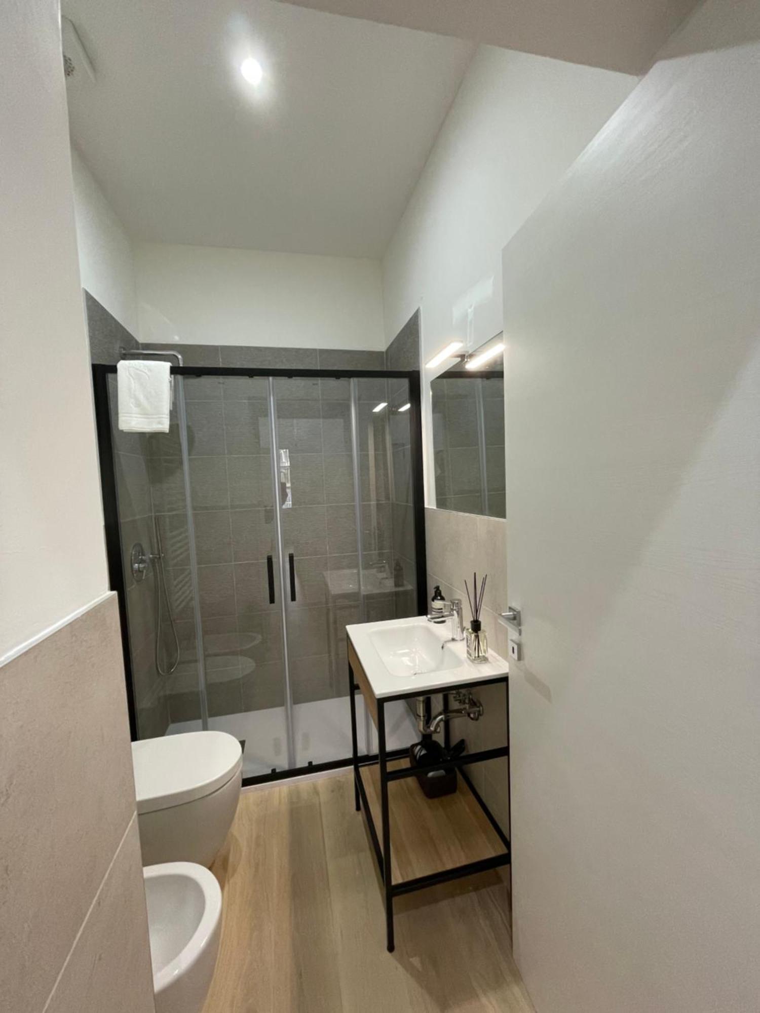 Le Vie Del Vento - Garibaldi Apartment ตรีเอสเต ภายนอก รูปภาพ