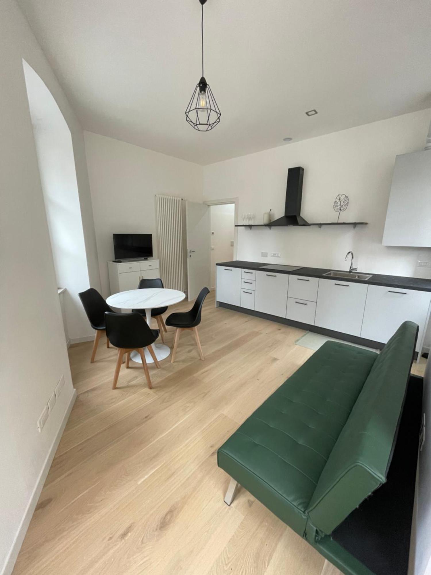 Le Vie Del Vento - Garibaldi Apartment ตรีเอสเต ภายนอก รูปภาพ