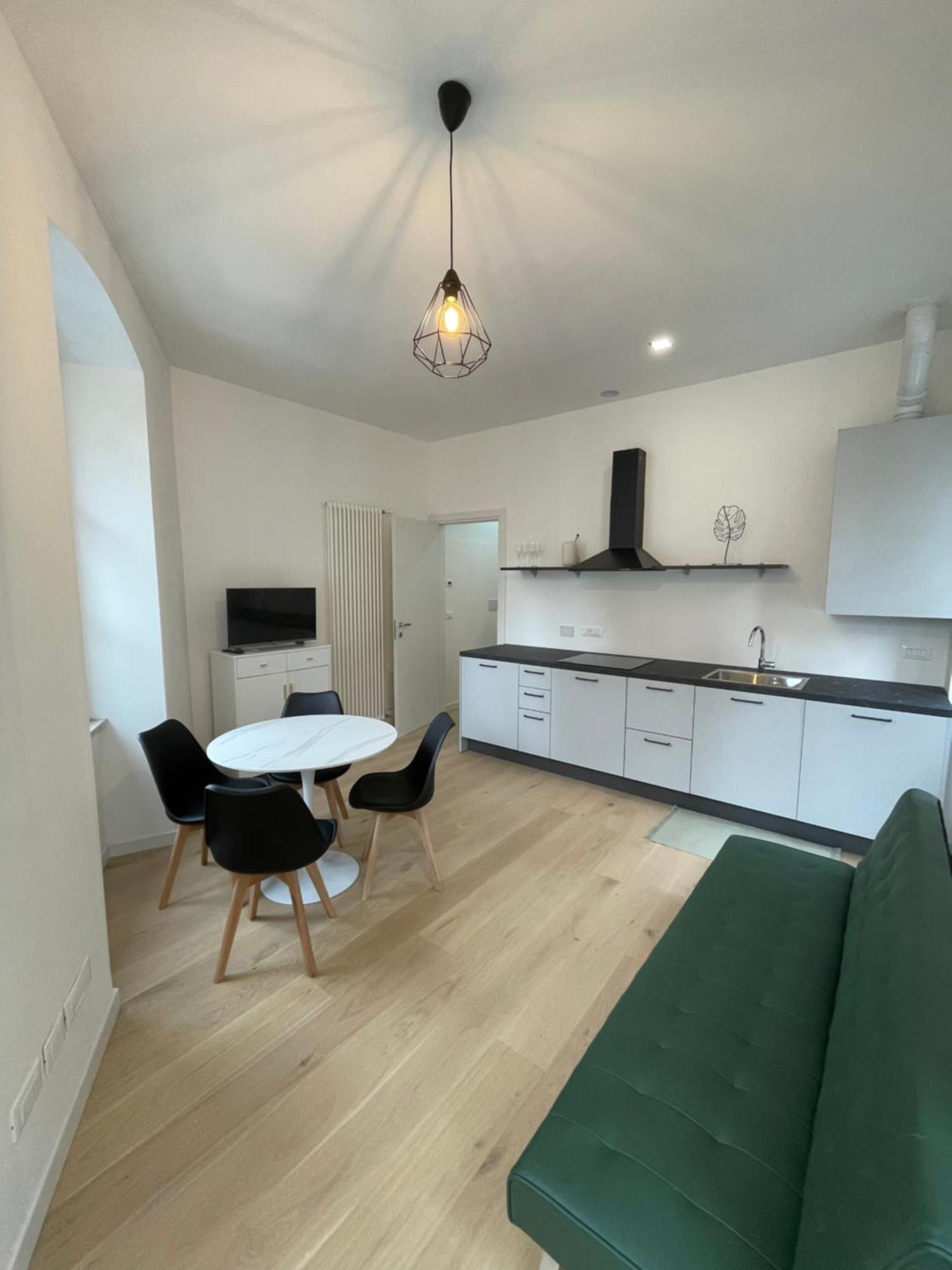 Le Vie Del Vento - Garibaldi Apartment ตรีเอสเต ภายนอก รูปภาพ